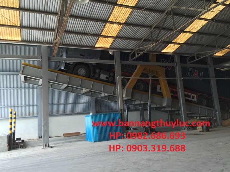 Bàn nâng thủy lực nâng xe container xe tải nhập liệu 100T